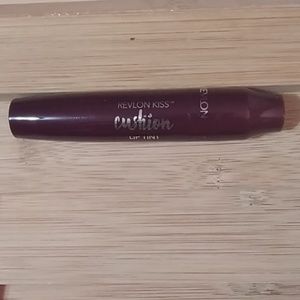 Revlon kiss lip tint